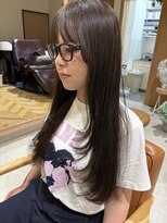 ファムヘア(fam.hair)&nbsp;顔周りレイヤー