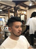 癖毛を活かしまくったクリクリフェード 髭を繋げて。