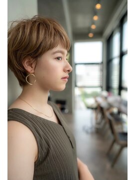 オースティン 門前仲町(AUSTIN) 前髪かき上げイメチェンイヤリングカラーラベンダーカラーくびれ