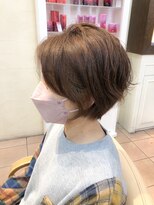 ティエル(Tiele)&nbsp;パーマ風癖毛ショートボブ