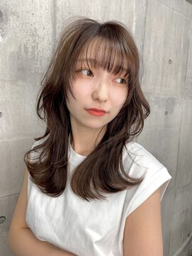 オグジュアリー 表参道(aux.) レイヤーカット×ピンクブラウン