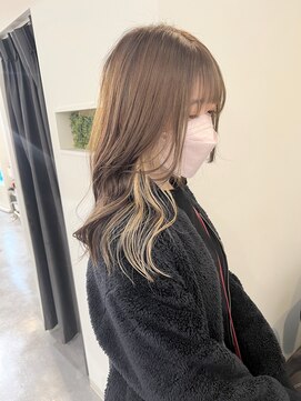 ピヨン 心斎橋(piLLon) インナーカラー