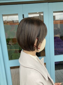 リンクス(LINKS.) 丸みショートボブ