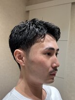 ヨシザワインク プレミアム 横浜 桜木町店(YOSHIZAWA Inc. PREMIUM)&nbsp;黒髪ビジカジテーパーフェード無造作ベリーショート