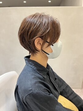 ウル(uru) ☆お客様style☆ベージュ×丸みショート