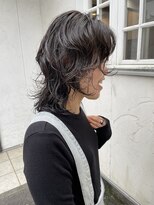 スウィープ(sweep) ミディアムウルフパーマ