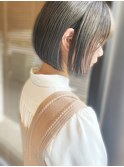 大人可愛い透明感ブリーチなしグレージュ切りっぱなしボブミディ