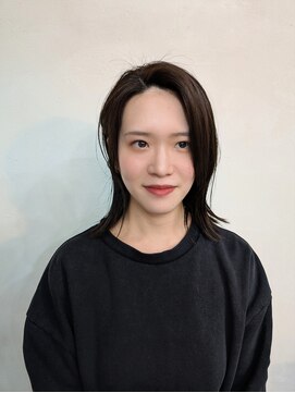 レガーレ(Legare) 外ハネミディアム