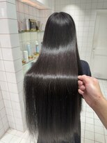 ロンドルーチェ 心斎橋(Lond luce)&nbsp;ダークアッシュ/ミディアムレイヤーカット［髪質改善/縮毛矯正］