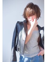 フェリアファム 北千里(FERIA fam)&nbsp;ハイライトカラー/ミルクティーベージュ/レイヤーカット