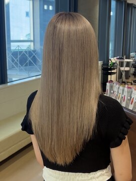 ブロンドカラー/ミルクティーグレージュ/ブリーチ/ダブルカラー