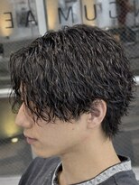 オーバル ジングウマエ(OVARL jingumae) 縦落ちツイストスパイラルウルフセンターパート