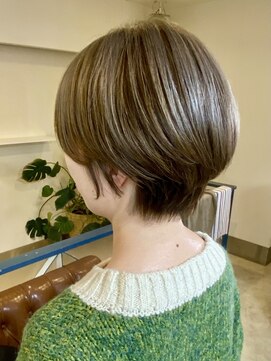 ヘアアンドメイクフリッシュ(HAIR&MAKE FRISCH) ハイライトショート