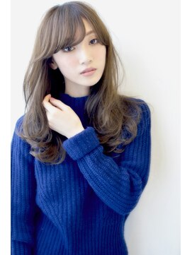 ケアシンサイバシ(CARE shinsaibashi) 大人可愛いグレージュ