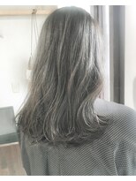 ヘアーアンドアトリエ マール(Hair&Atelier Marl) 【Marlアプリエ】オリーブグレージュの無造作カール