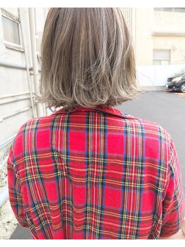 ムジーク(Musiiik) ハイライトとボブスタイル