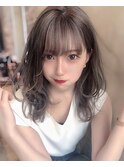 どんな方でも似合う◎外ハネボブアッシュブラウンネオウルフ