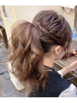 セットサロンエース(Set salon Ace) ふわふわポニーテール