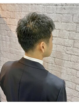 グレイスフルバーバー 赤坂見附店 【赤坂/メンズヘア/ビジネス】大人ビジネスマン×アップバング