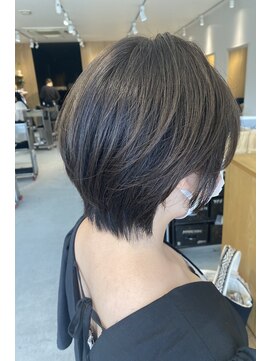 トリート 浦安店(TREAT) 透け感オリーブショート