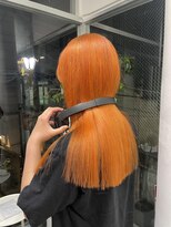 ジーナ オモテサンドウ(XENA)&nbsp;ブリーチ2回オレンジヘア