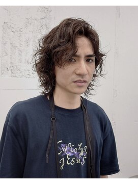 メンズミディアム×グランジパーマ