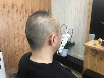 BARBER KOMA【バーバーコマ】