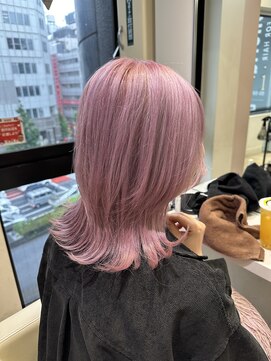 ユーフォリア 新宿店(Euphoria) 透明感抜群♪ダブルカラーブリーチハイトーンピンク
