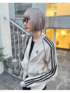 ローウェ 立川(Louwe) 立川/髪質改善/インナーカラー/ブリーチ/ショート._.