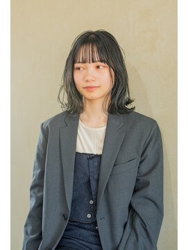 シカ(sika) ナチュラル/ミディアム/sikaスタイル