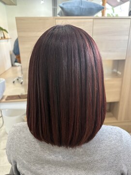 ウミトオト(umi to oto) 髪質改善カラーで色もちアップ