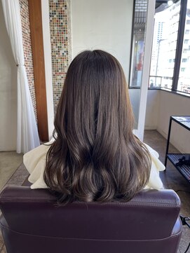 オーガスト ヘア ネイル(AUGUST hair nail) 透明感抜群オリーブベージュ