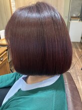 アンドブルー(and BLUE) 深みボルドー×艶コンパクトボブ