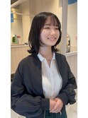 10代20代30代　ミニウルフ　くびれヘア