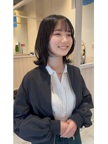 シダ(sida)&nbsp;10代20代30代　ミニウルフ　くびれヘア