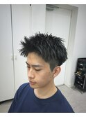 スパイキーショート/メンズ/メンズショート/眉毛/町田