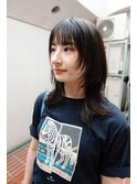 レイヤーカット　ウルフレイヤー　顔まわり
