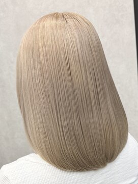 ロウル 渋谷(LOWRL) ミルクティー/似合わせカット/ウェーブミディアム/渋谷