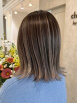 ブリッツ レボ(BLITZ-REVO)&nbsp;ピンクベージュ/アンブレラカラー/クールショート/前髪/柏駅