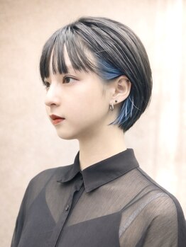 ロマリア(Lomalia)の写真/日本人の髪に合う透明感を追求。暗くても透けるグレージュ、赤味/黄味も消すグレージュも実現[表参道/原宿]