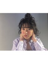 ラグゼ(Luxe)&nbsp;外国人風おだんごアレンジ