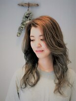 アフィックス ヘア 水天宮前店(affix hair)&nbsp;ハイ透明感♪外国人風セミディカール