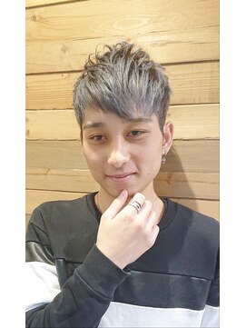 プレコ(Preco) ハイトーン　ツーブロックショートstyle