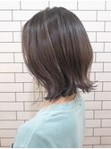 外ハネセミディ×ハイライトシルバーグレージュカラー K北千住