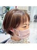 耳かけショートボブ