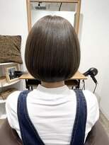 アリアバイエクラート 池袋店(ARiA by ECLART)&nbsp;大人可愛い20代30代40代前下がりひし形小顔ボブ丸みショート