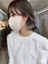 サイン 表参道(SIGN)&nbsp;イヤリングカラーマッシュウルフツヤ髪スタイルブルージュ