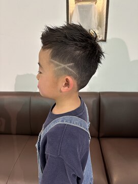 ヴィサージュ(VISAGE) ジュニアデザインカット