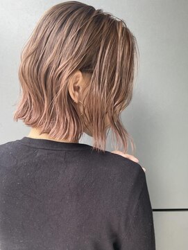 トルネード(TORNADO) くびれボブ外ハネ シースルーバング フェイスレイヤーA1011