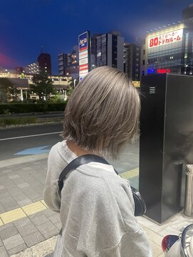 エヌプラス(N+) ホワイト　ハイライト　透明感カラー